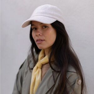 NWT Wyeth Ivory Lottie hat in packable cashmere